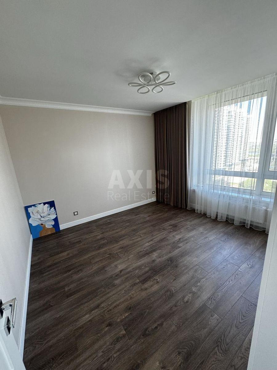 3k apartment vul. Zarichna 164