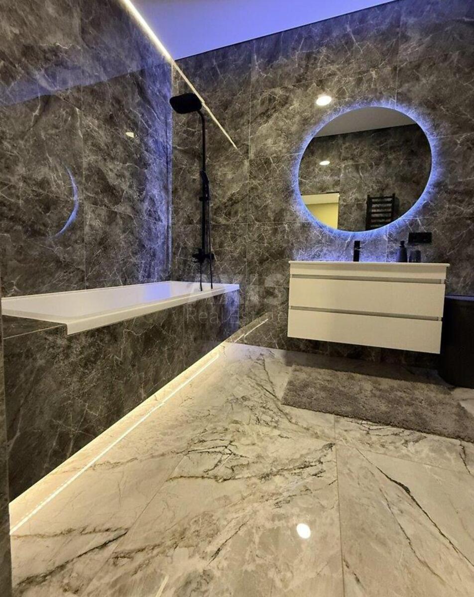 2k apartment vul. Dragomyrova Myhajla 14А7