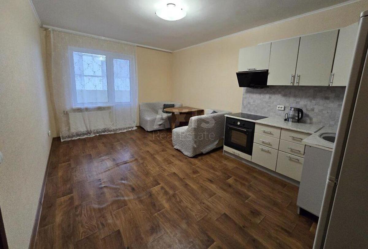 2k apartment vul. Vingranovs'kogo Mykoly 21
