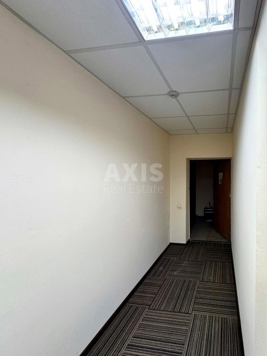 Office vul. Geroi'v Kosmosu 4, 370m2596483
