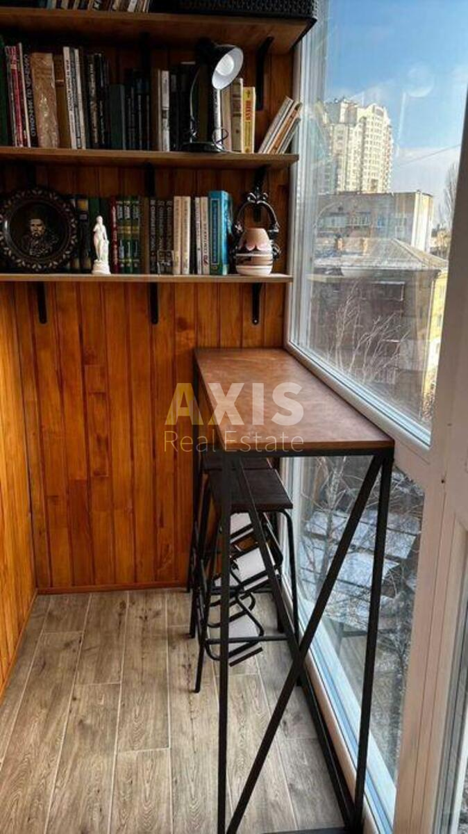 3k apartment vul. Kryvonosa Maksyma 73