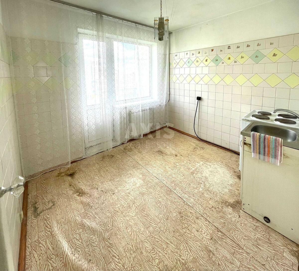3k apartment pr-t Glushkova Akademika 185824010