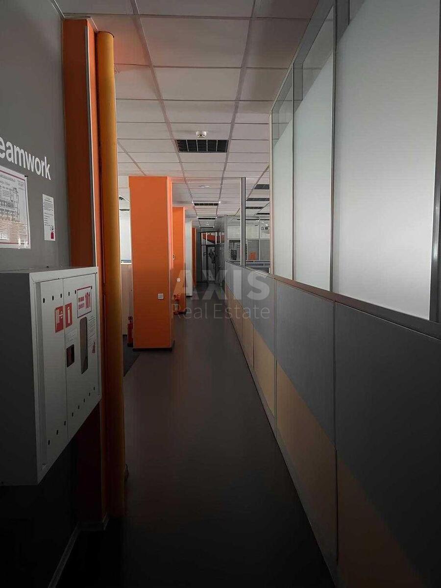 Office vul. Grinchenka Mykoly 2/1, 530m2572475