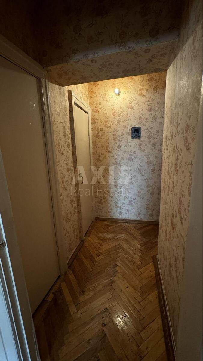 3k apartment vul. Marychans'ka 102