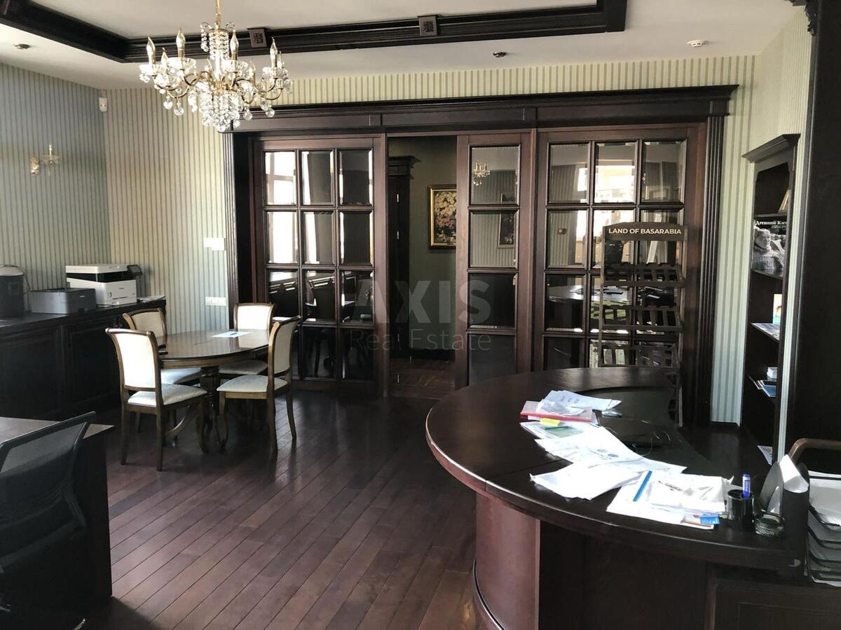 Офис ул. Антоновича 33В, 240м26192913