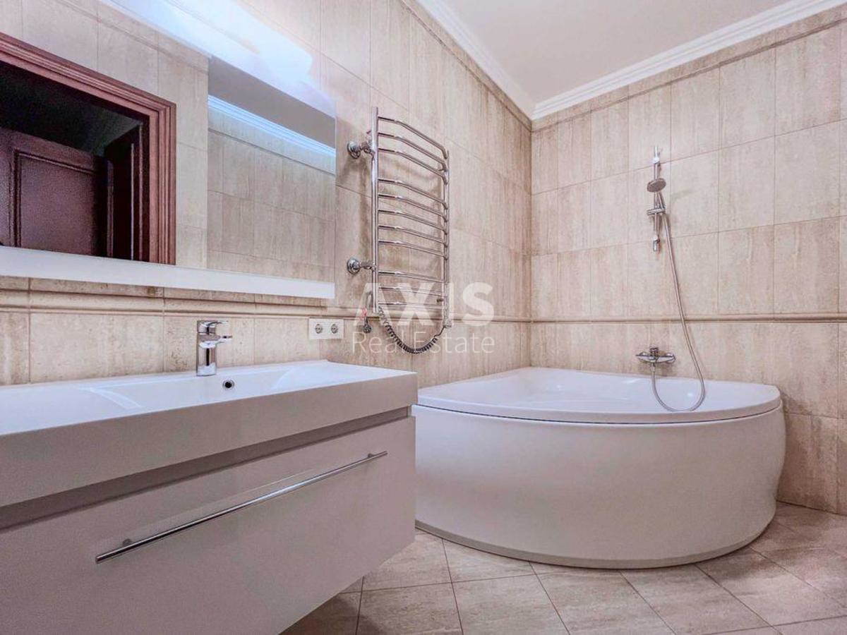 4к квартира ул. Назаровская 23а5