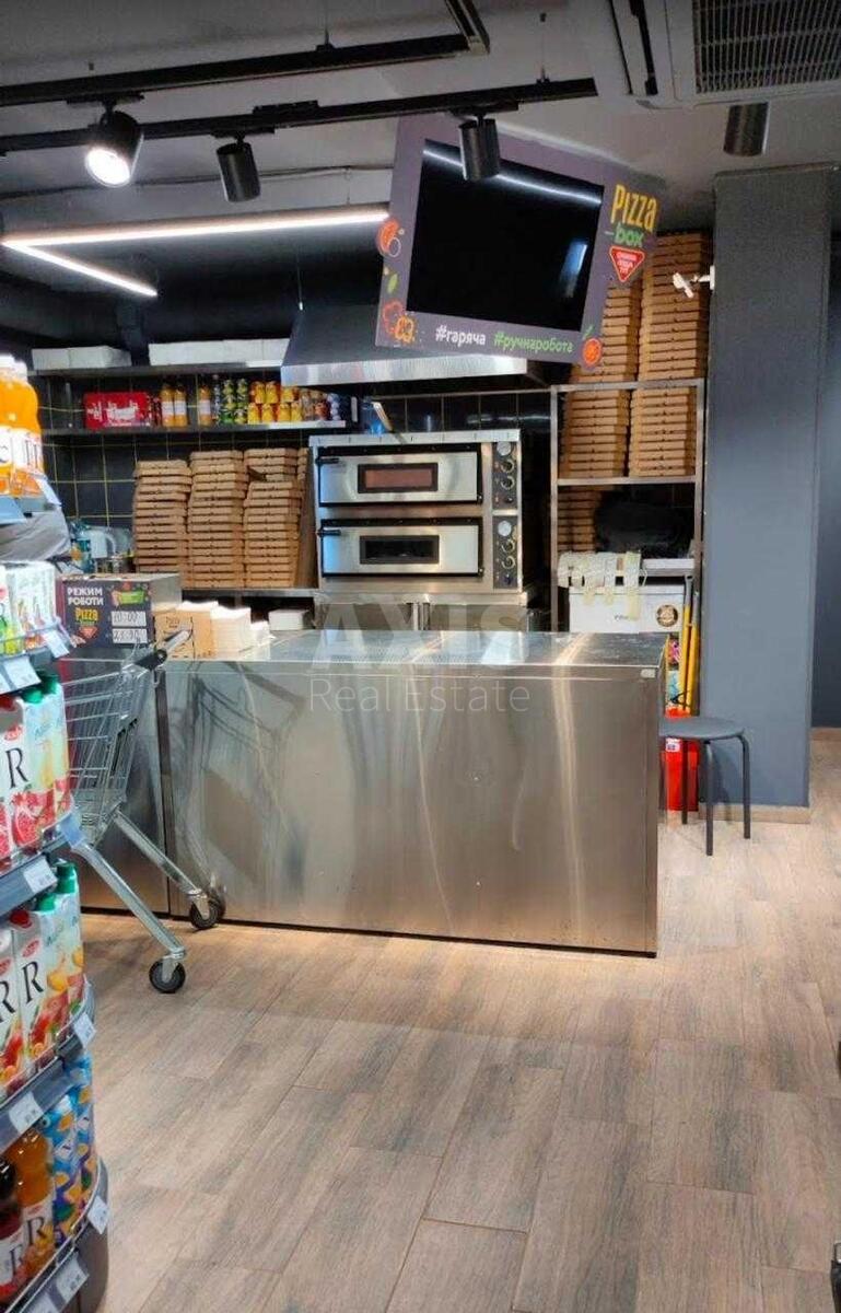 Trade object vul. Zaporozhcja Petra 13, 213m24