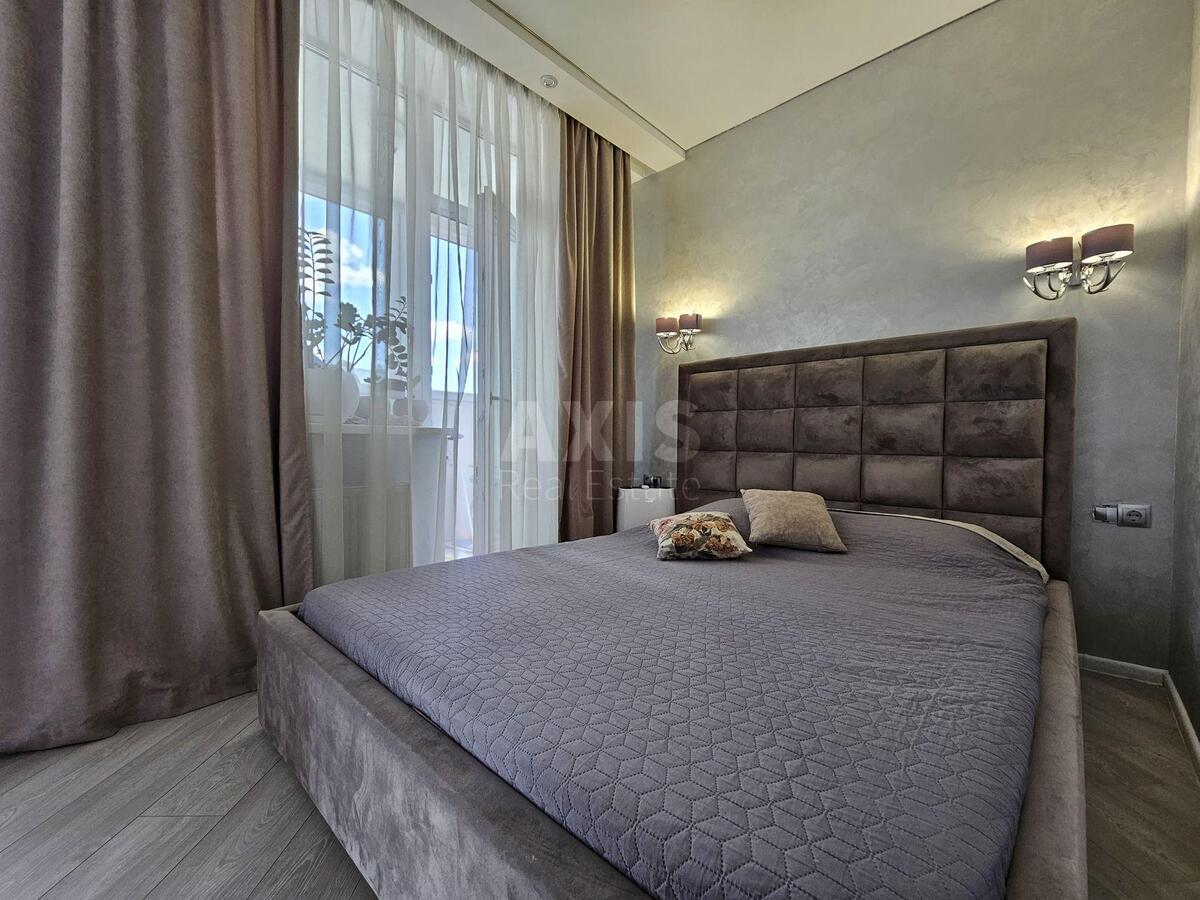 1k apartment vul. Dragomanova 22