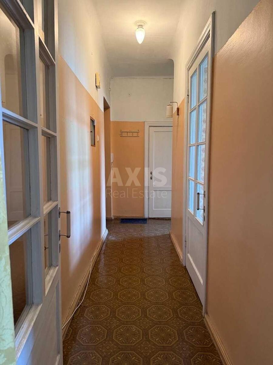 3k apartment vul. Lavrs'ka 66