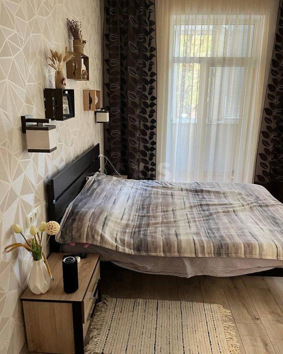 2k apartment vul. Zlatoustivs'ka 321