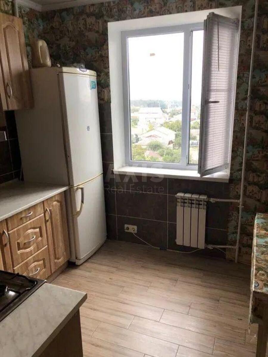 3k apartment vul. Putyvl's'ka 40630630