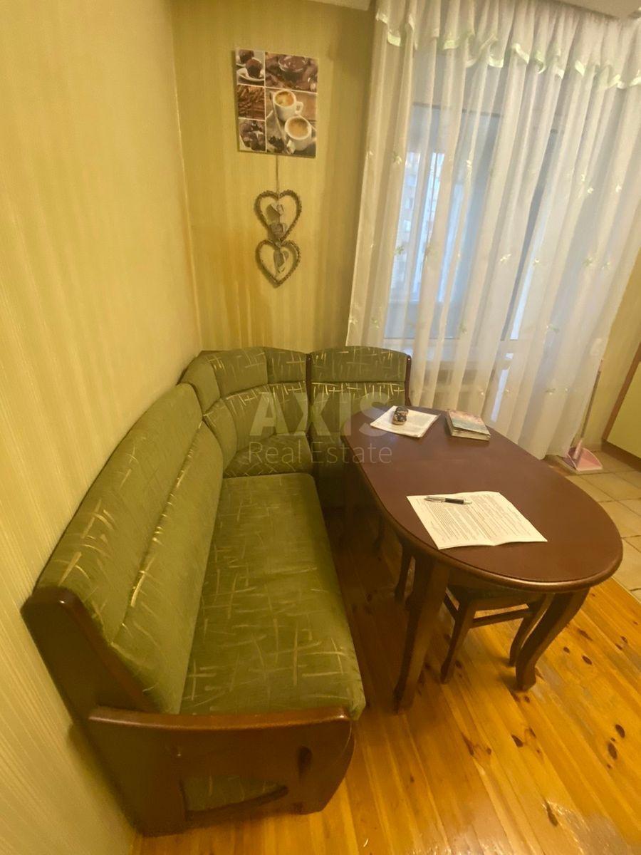 2k apartment vul. Lebedjeva-Kumacha 56