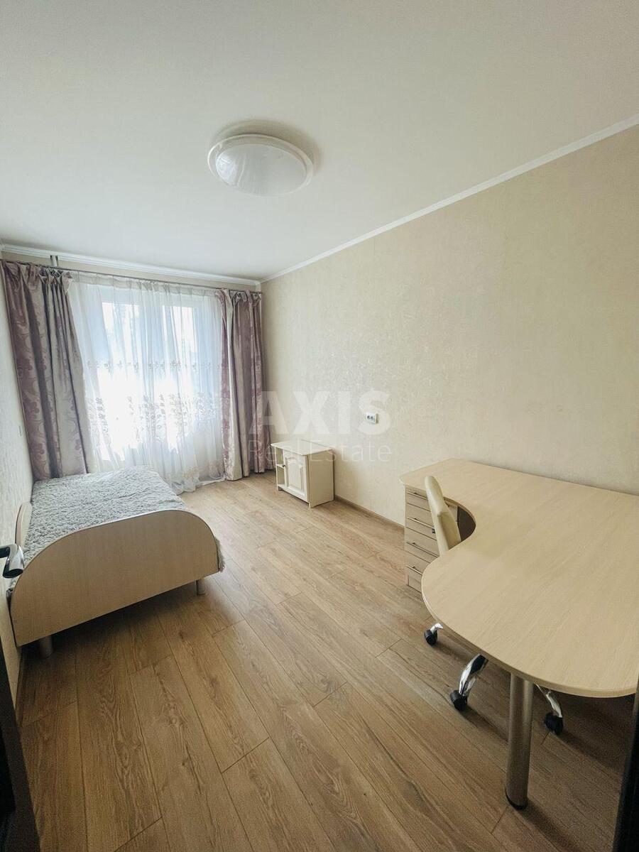 2k apartment vul. Bojchenka Oleksandra 167