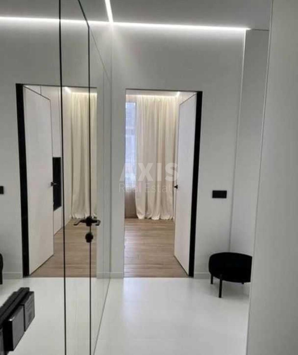 1k apartment vul. Saljutna 2Б2