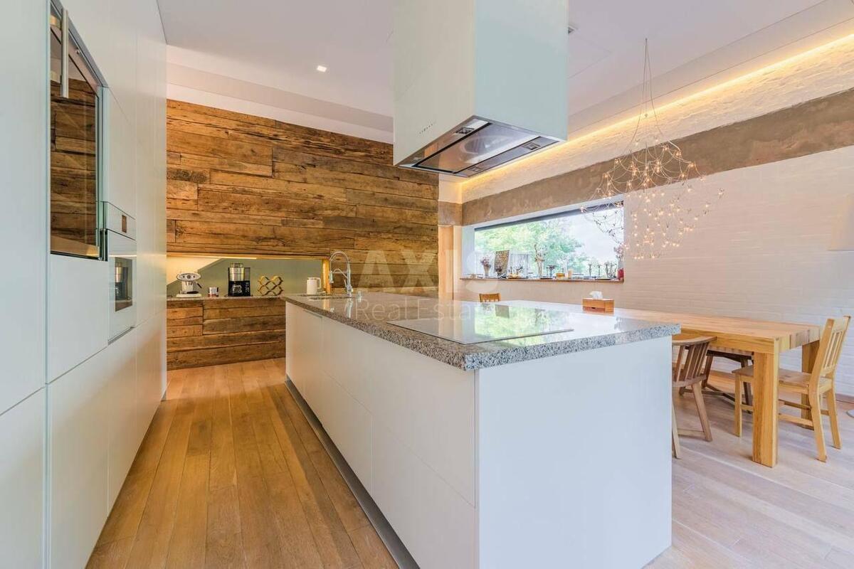 House vul. Nagirna, 320m2, Kyiv city3