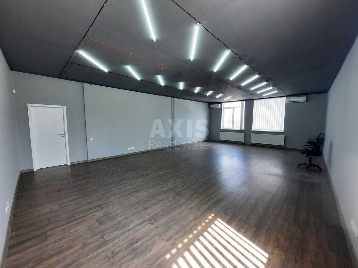 Office vul. Ushyns'kogo 40, 1500m26