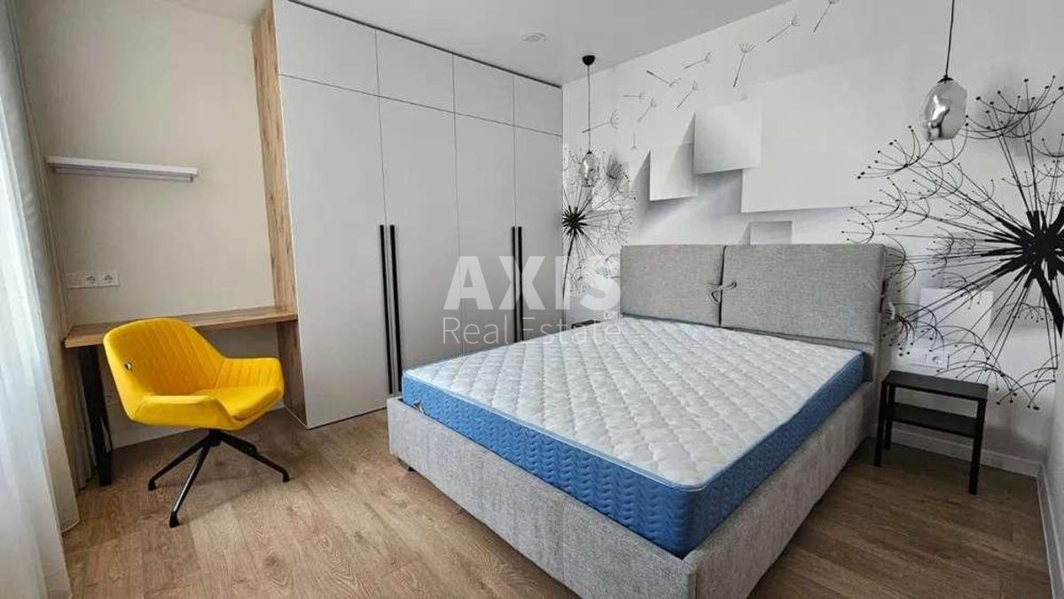 2k apartment nab. Dniprovs'ka 18329952