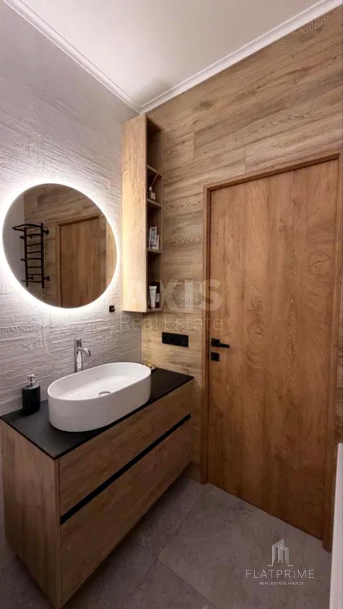 3k apartment pr-t Komarova Kosmonavta 466398616