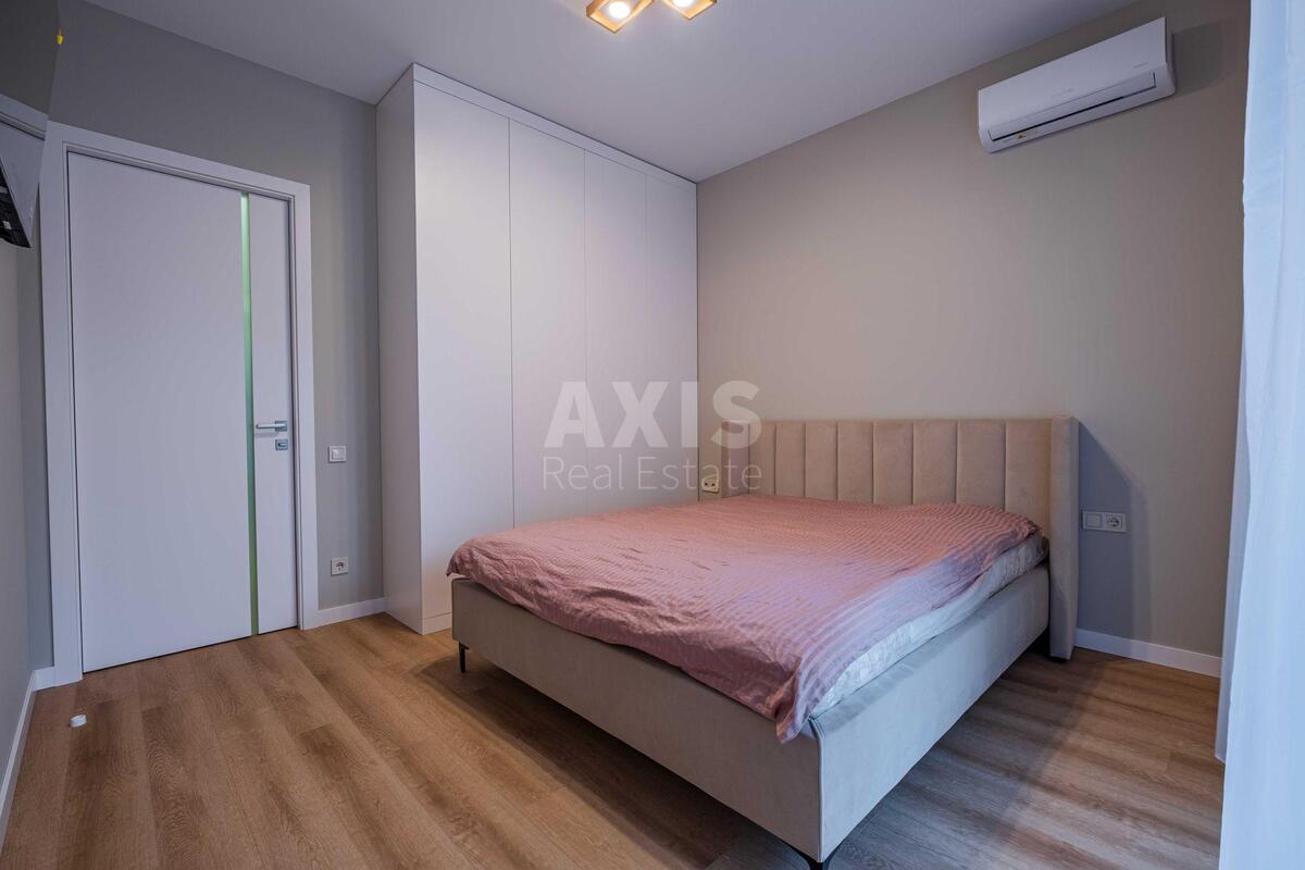 3k apartment vul. Arsenal'na 17557905