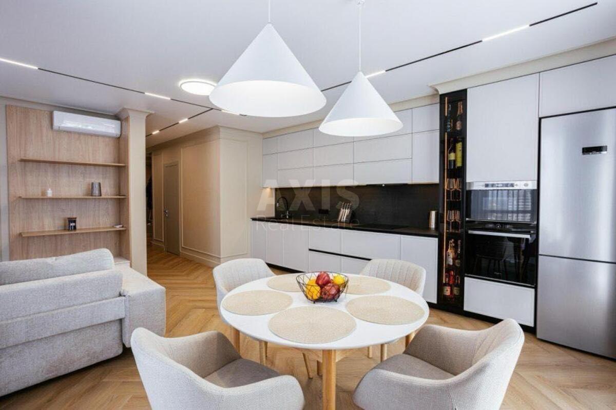 3к квартира ул. Семьи Кристеров 202