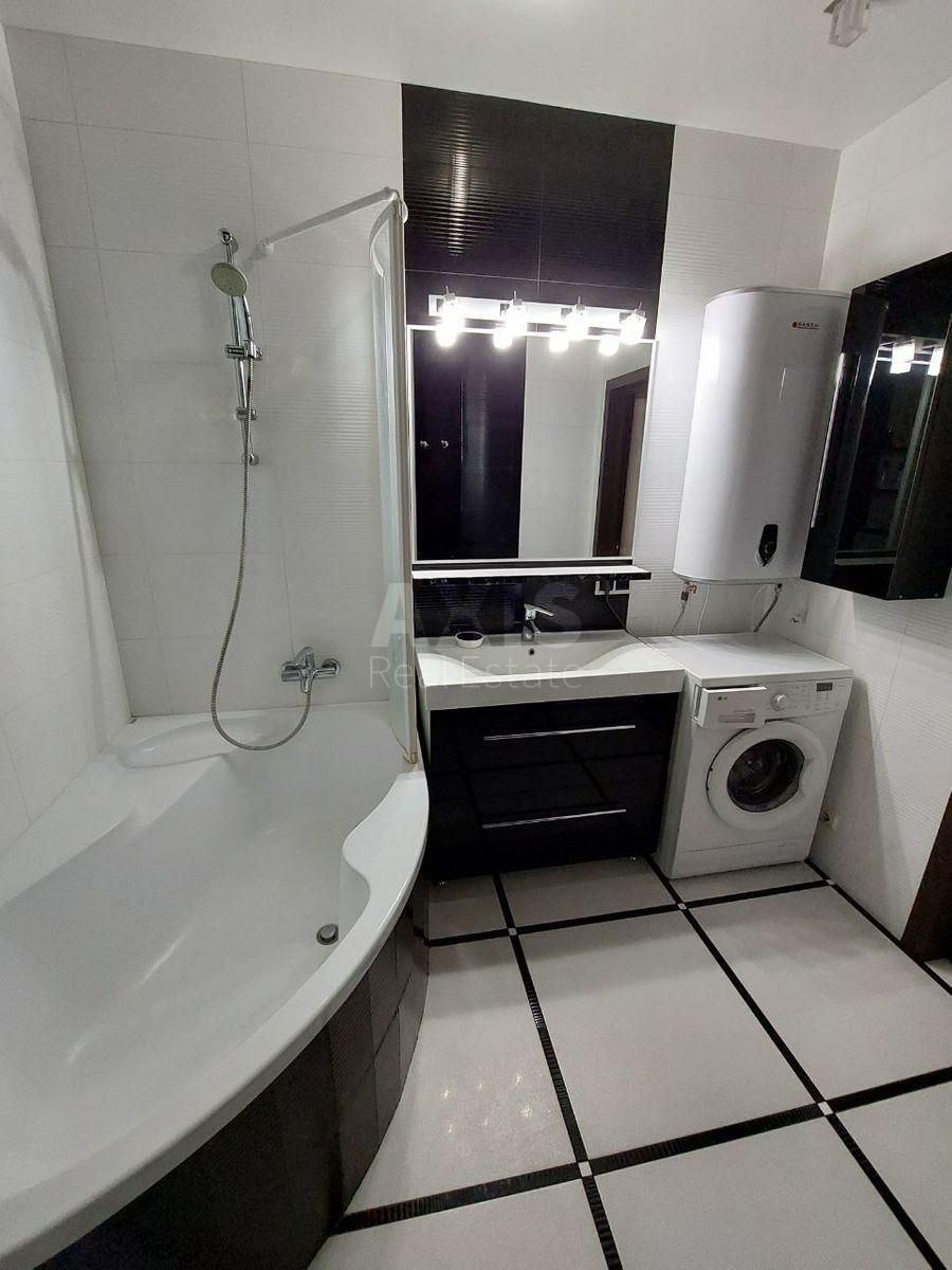 1k apartment vul. Tatars'ka 27/47