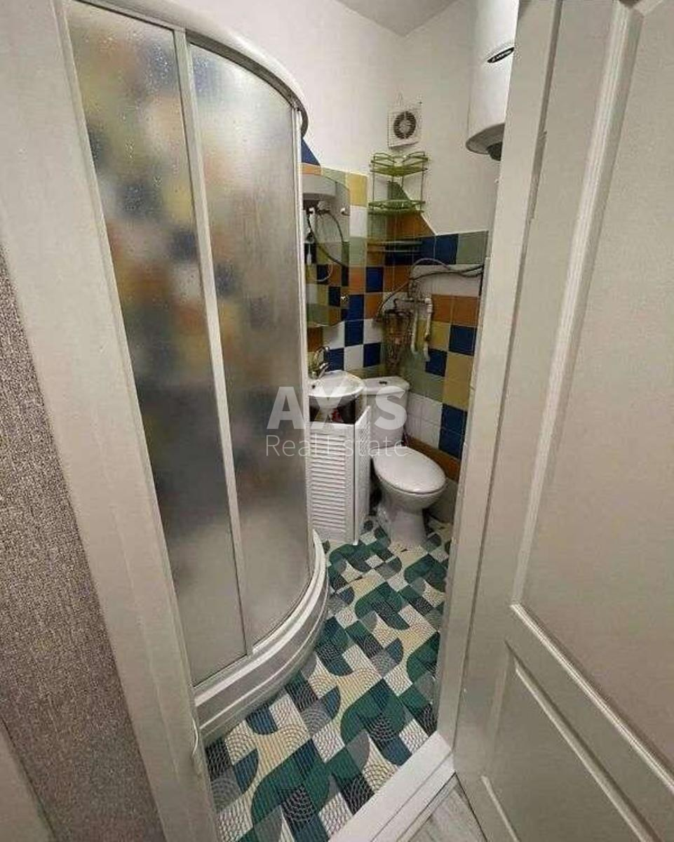 1k apartment vul. Naberezhno-Hreshhatyc'ka 35323173