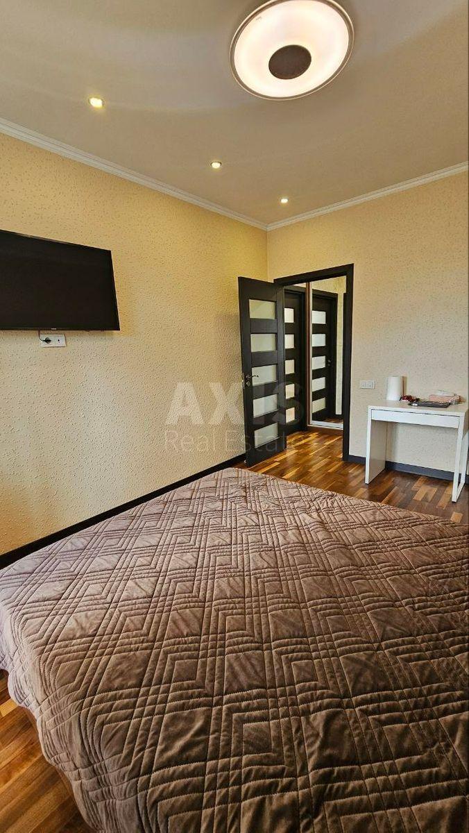 2k apartment pr-t Sobornosti 6569271