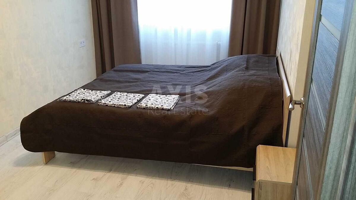 2k apartment vul. Yulia Zdanovska 46/1613386