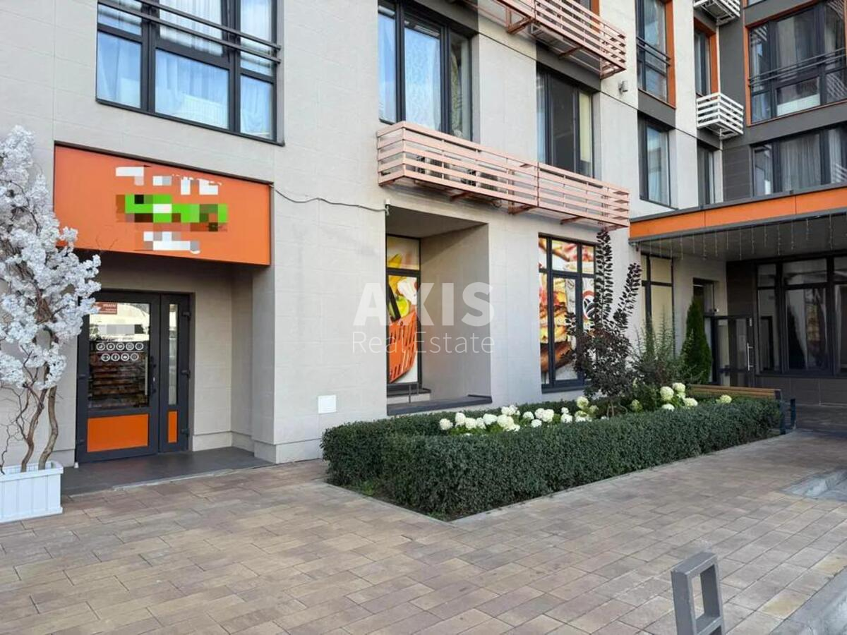 Trade object vul. Dragomanova 44, 150m2