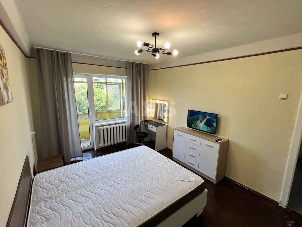3k apartment vul. Chervonopil's'ka 11/13564450