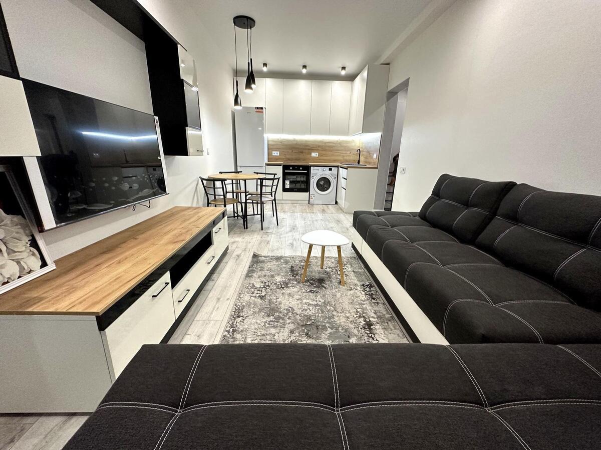 2k apartment vul. Myhajla Maksymovycha 26Г610220