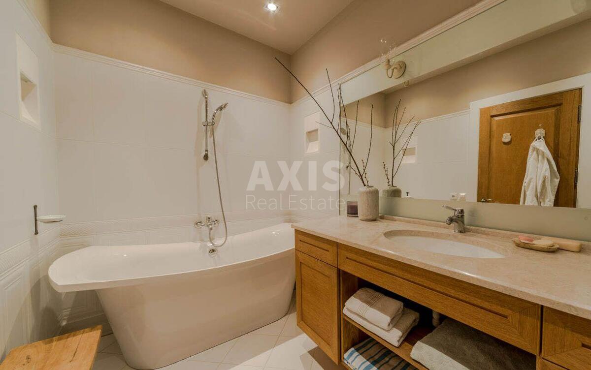 3k apartment vul. Spas'ka 58