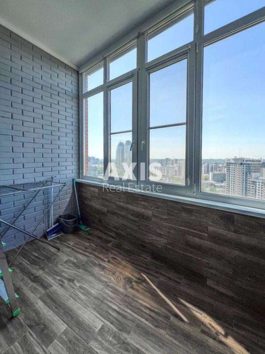 3k apartment vul. Jevgena Konoval'cja 36в9