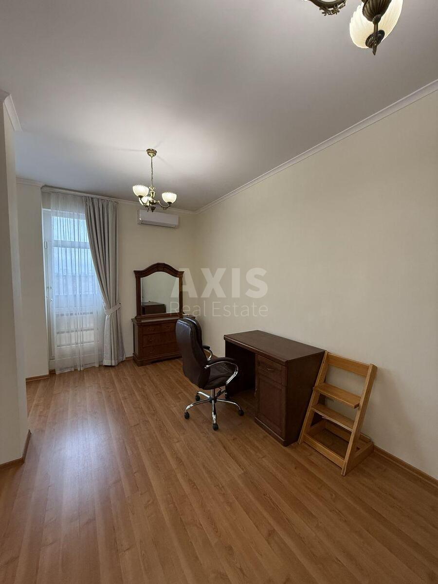 4k apartment vul. Bul'varno-Kudrjavs'ka 36572126