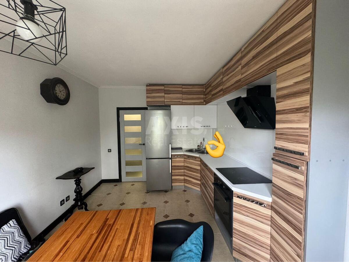1k apartment vul. Dragomanova 14А0