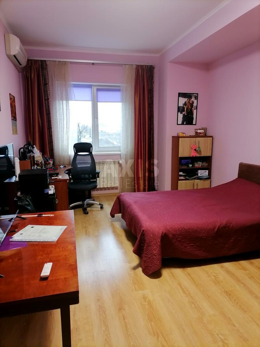 3k apartment vul. Jevgenija Harchenka 20Б623174