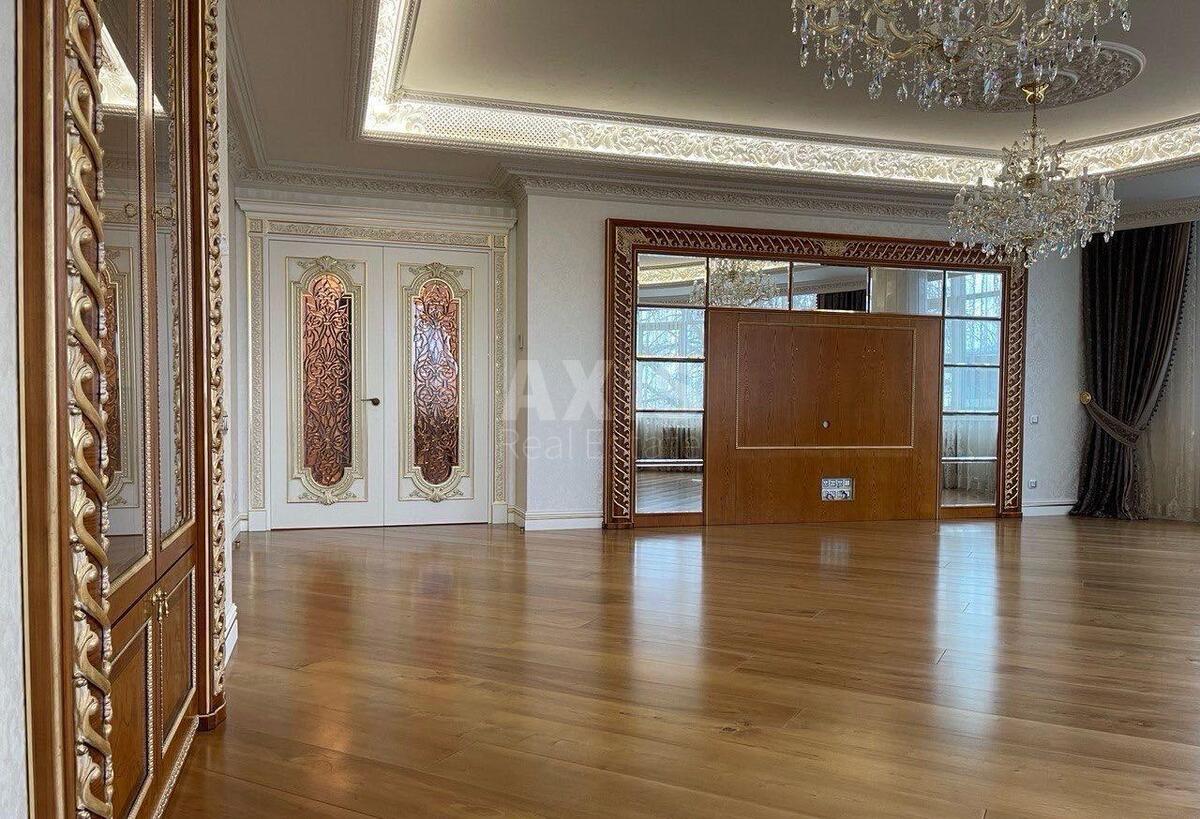 4k apartment vul. Mazepy Ivana 11Б1