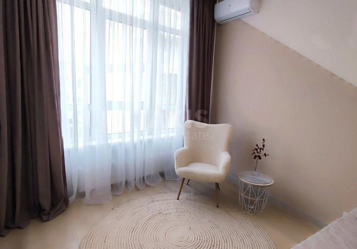 1k apartment vul. Bogatyrs'ka 322