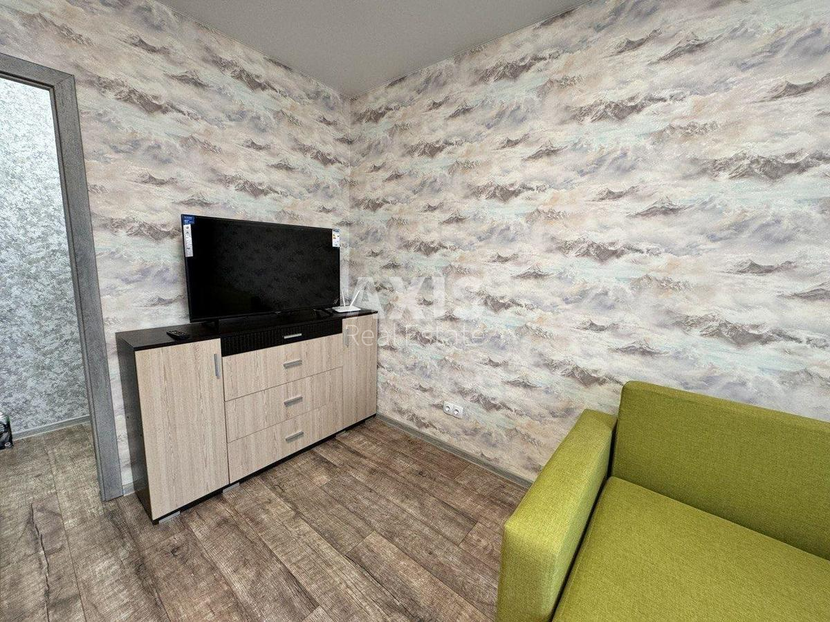 2k apartment pr-t Glushkova Akademika 63