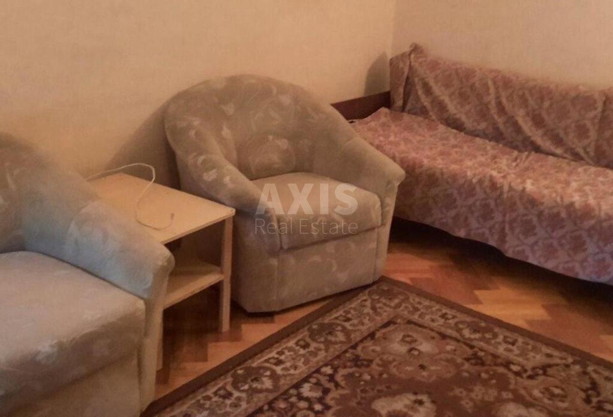 1k apartment pr-t Komarova Kosmonavta 17