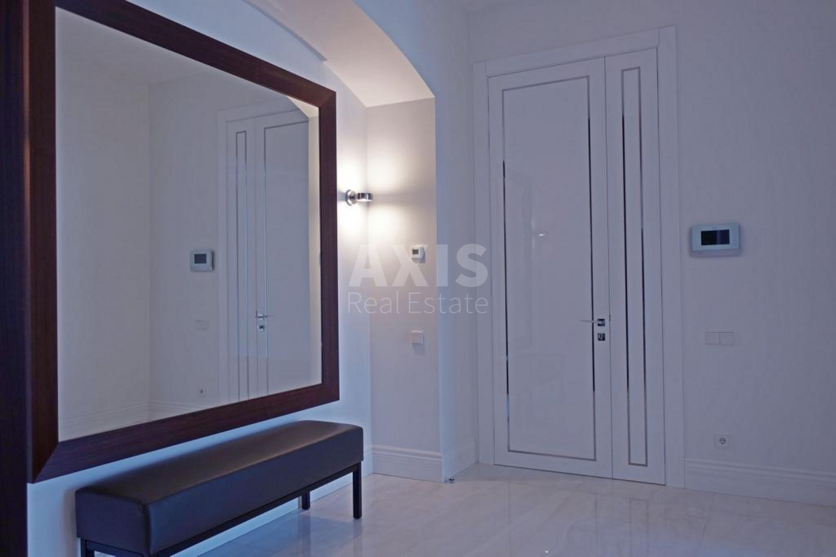 5k apartment vul. Antonovycha 143