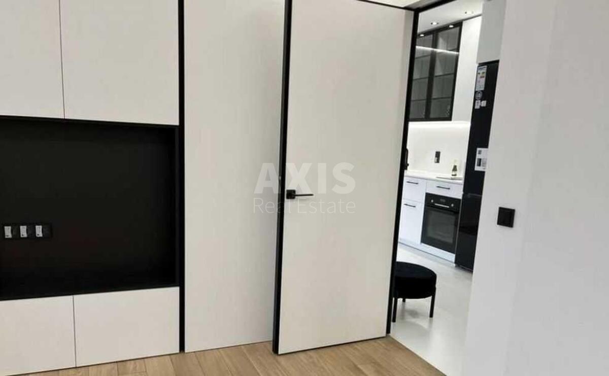 1k apartment vul. Saljutna 2Б3