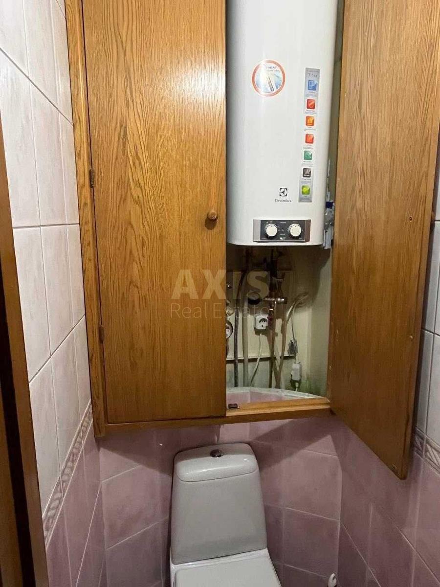3k apartment shose Harkivs'ke 180/218