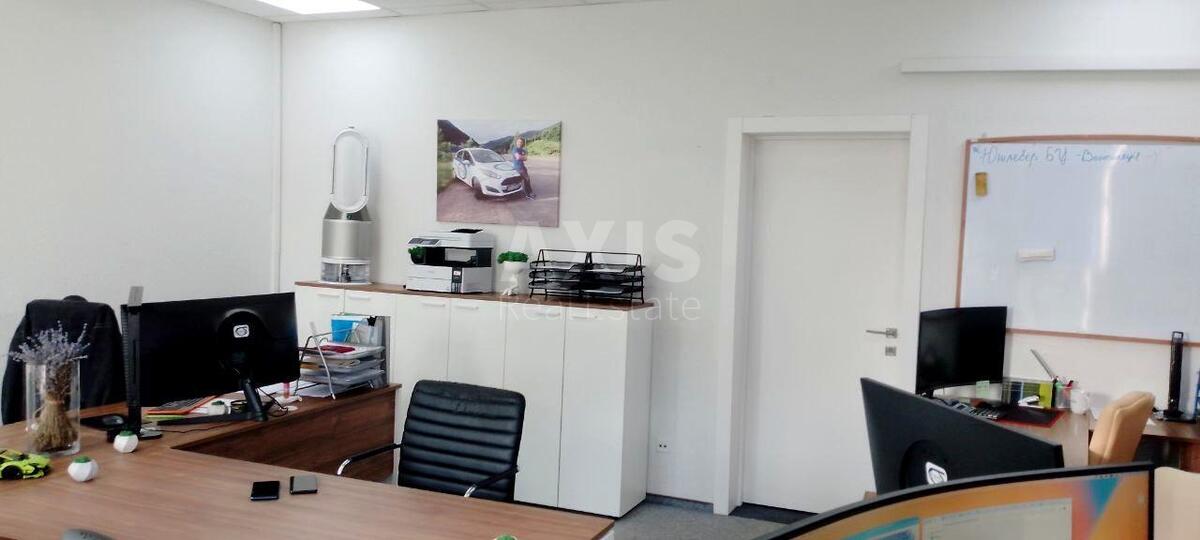 Office vul. Strutyns'kogo Sergija 8, 222m2603156