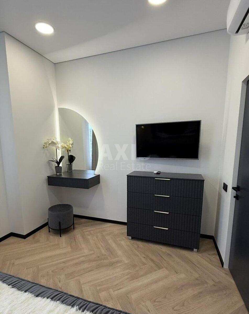 2к квартира ул. Драгомирова Михаила 14А6