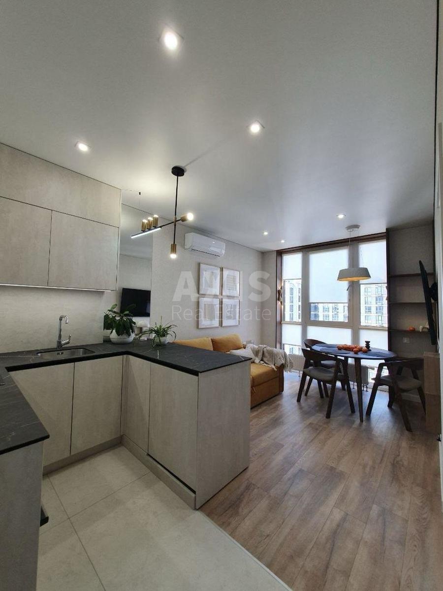 1k apartment vul. Oleksandra Olesja 10