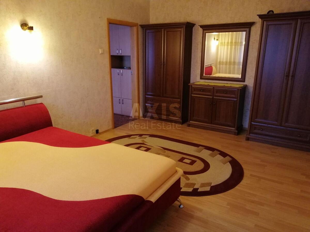 2k apartment vul. Pryozerna 12641108