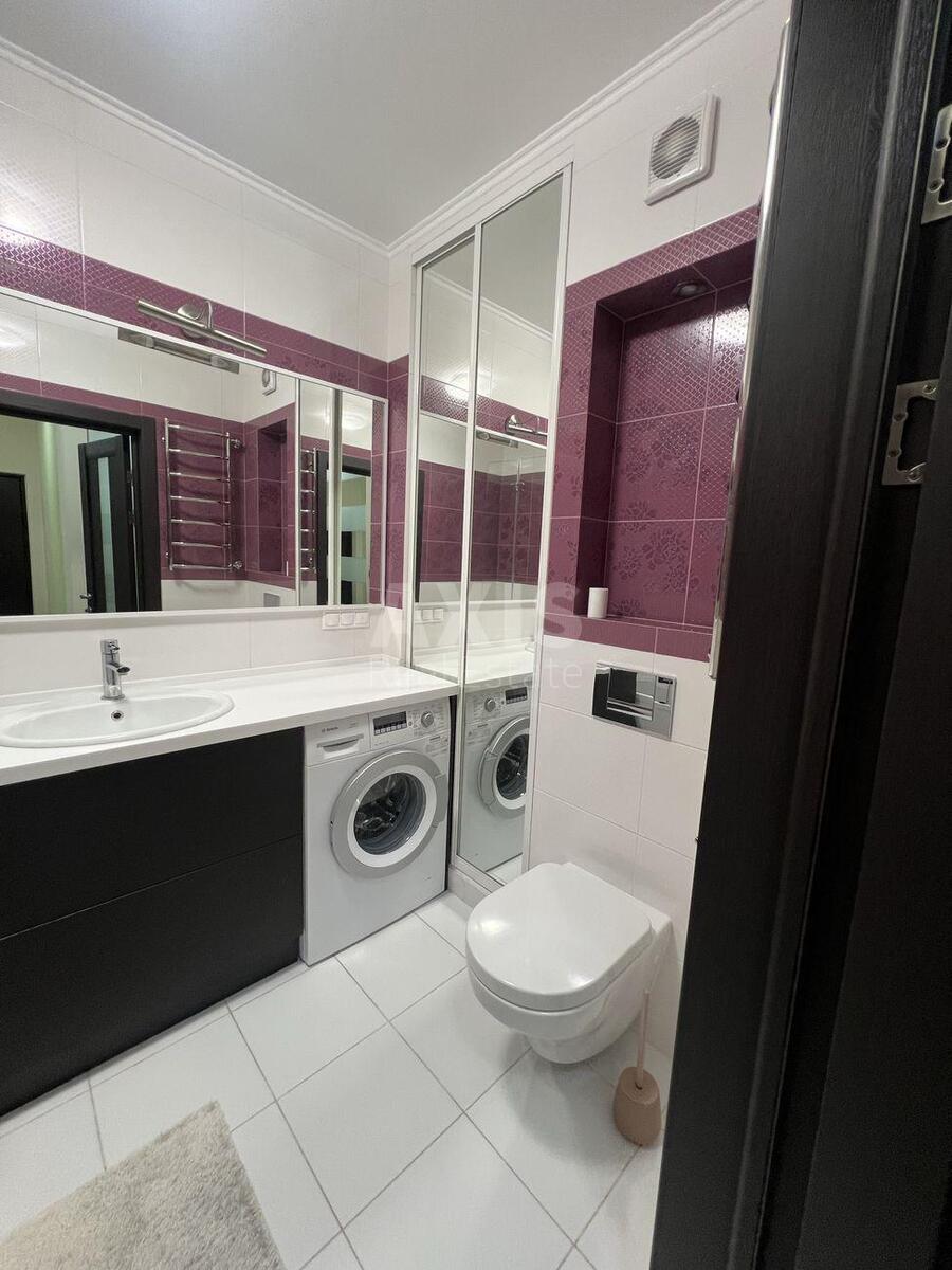 2k apartment pr-t Lobanovs'kogo 150А1