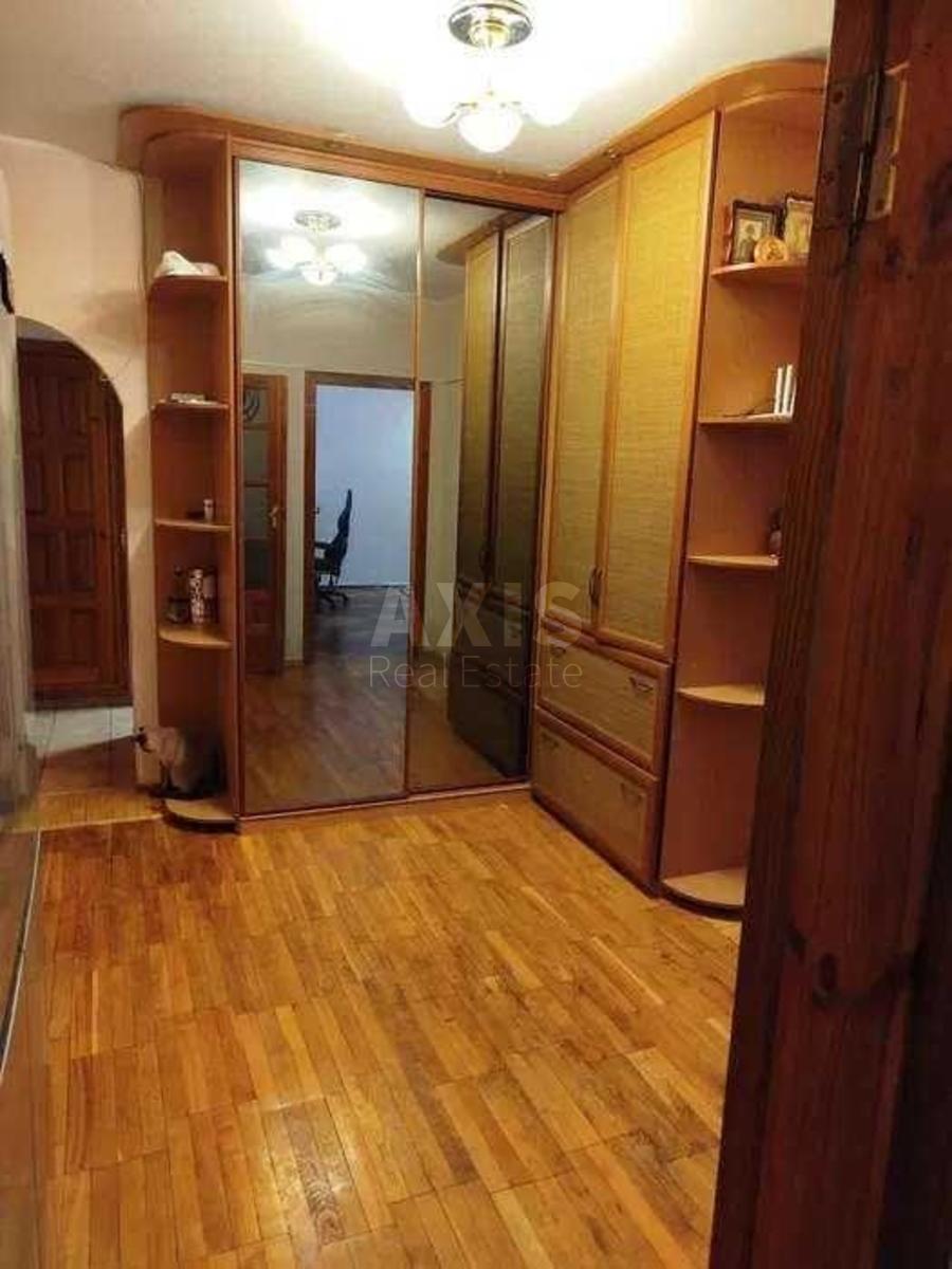 3k apartment vul. Akademika Jefremova 175