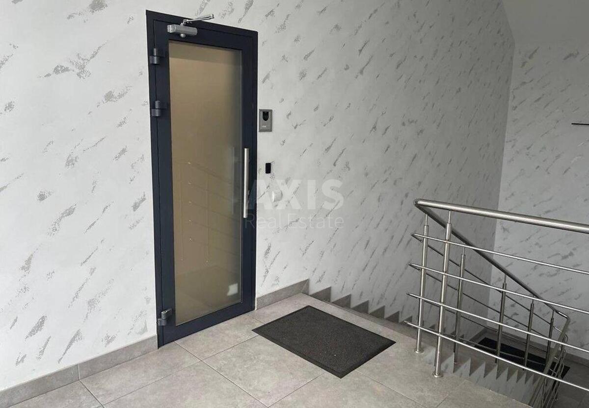Office pr-t Lobanovs'kogo 4А, 700m2601630
